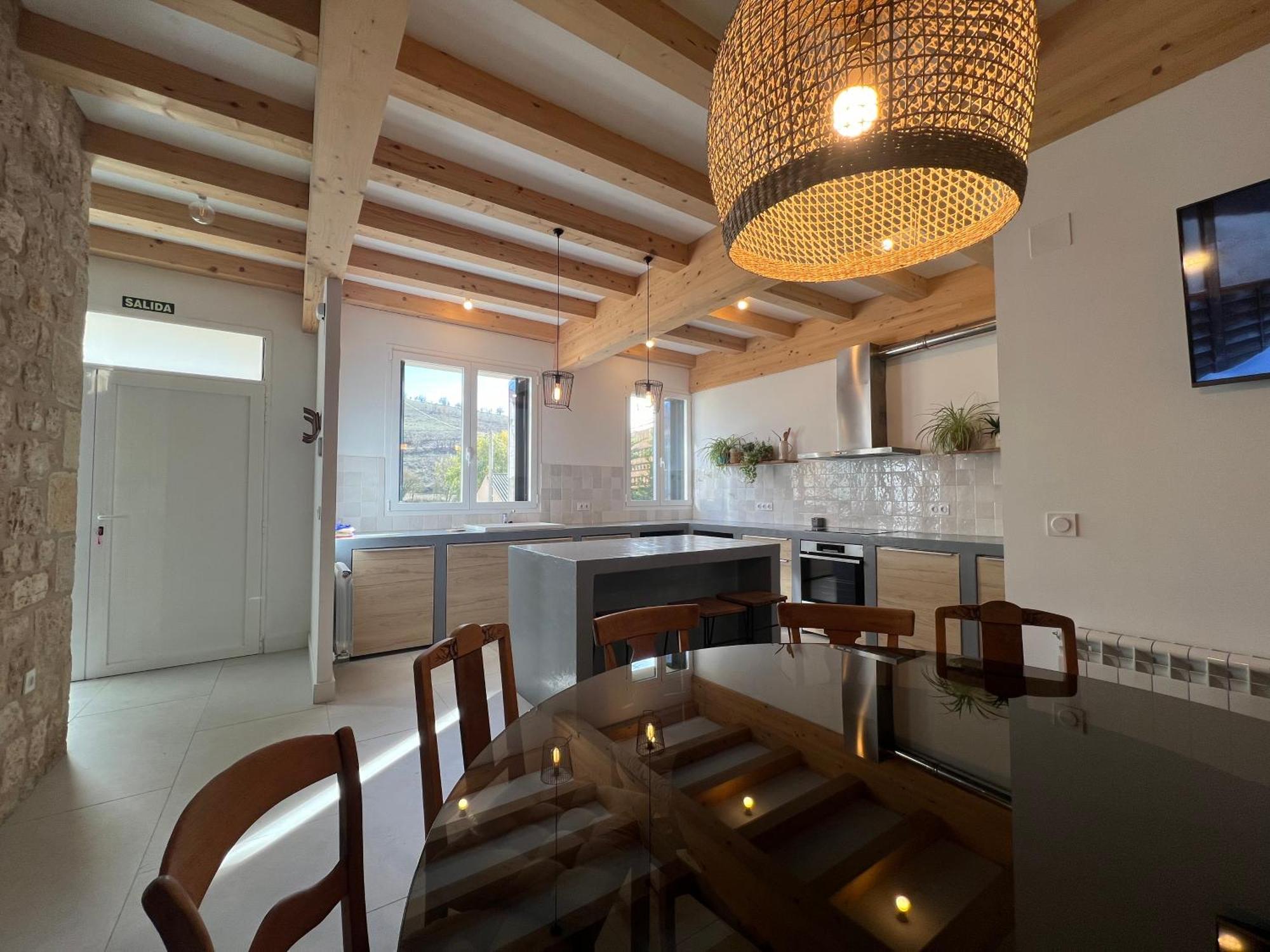 El Pecu Casa Rural Starfamiliar Bustillo Del Paramo Εξωτερικό φωτογραφία