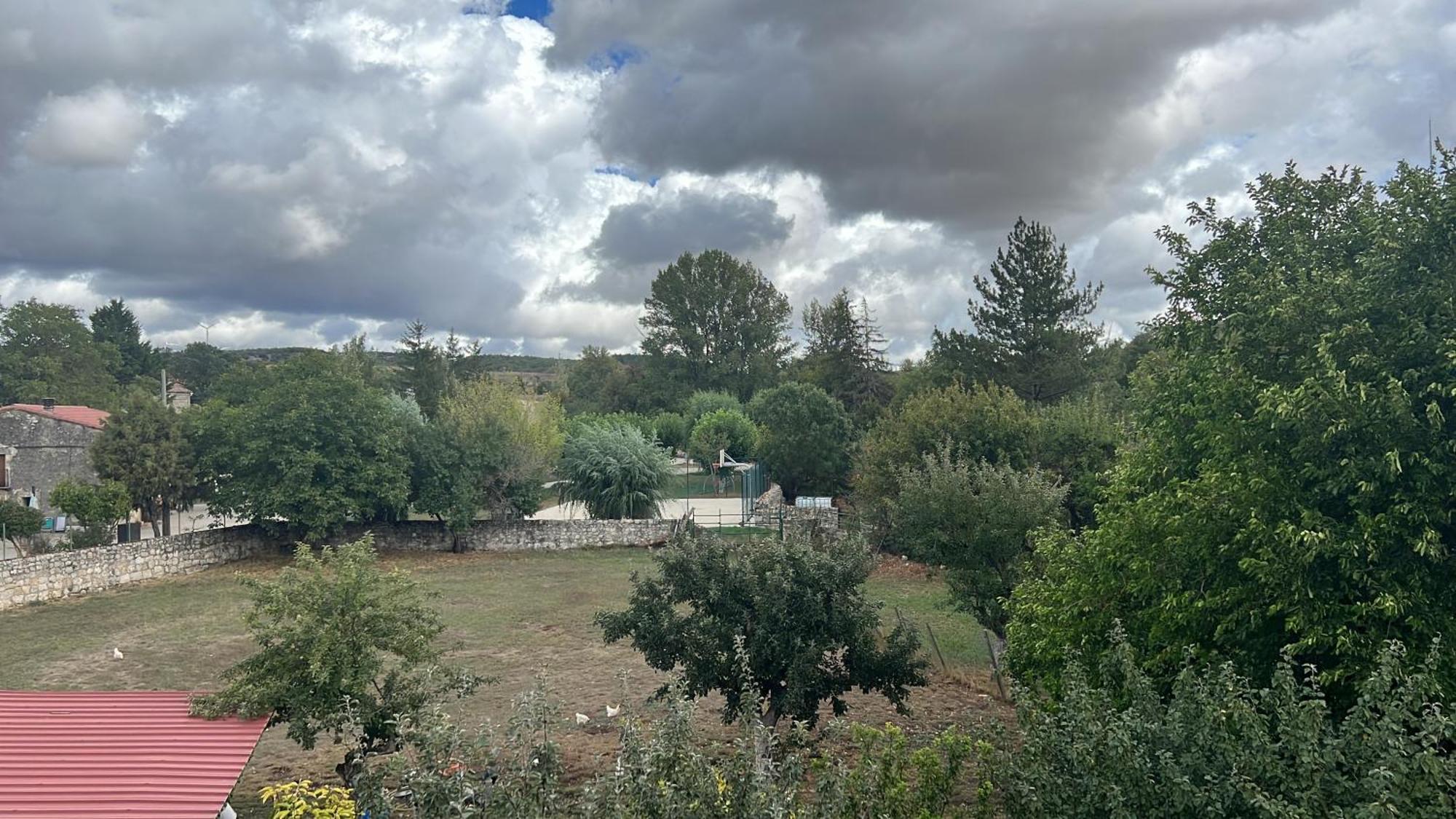 El Pecu Casa Rural Starfamiliar Bustillo Del Paramo Εξωτερικό φωτογραφία